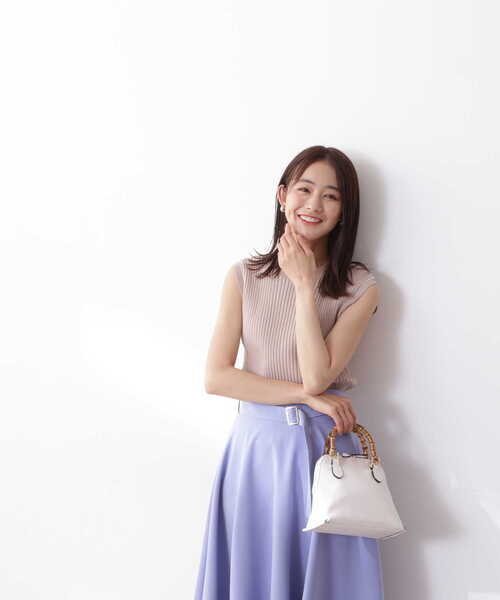 N.（N. Natural Beauty Basic）（エヌエヌナチュラルビューティーベーシック）の「◆配色リブノースリーブニット（ニット/セーター・レディース・ベージュ/レッド/グリーン・MEDIUM）」の20枚目の写真