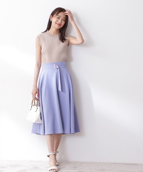 N.（N. Natural Beauty Basic）（エヌエヌナチュラルビューティーベーシック）の「◆配色リブノースリーブニット（ニット/セーター・レディース・ベージュ/レッド/グリーン・MEDIUM）」の5枚目の写真