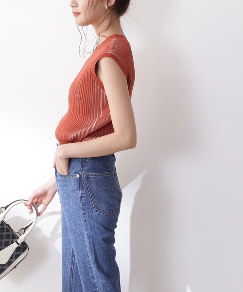 N.（N. Natural Beauty Basic）（エヌエヌナチュラルビューティーベーシック）の「◆配色リブノースリーブニット（ニット/セーター・レディース・ベージュ/レッド/グリーン・MEDIUM）」の11枚目の写真