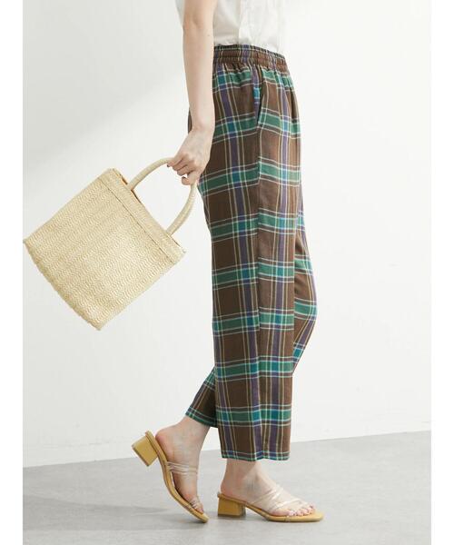 Green Parks(グリーンパークス)の「ベルギーリネン混チェックストレートパンツ(その他パンツ・レディース・ブラウン/ブルー/ベージュ・FREE)」の10枚目の写真