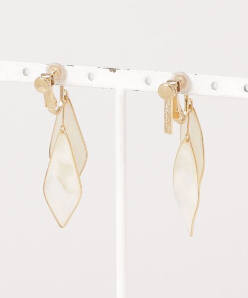 The Rule(ザルール)の「The Rule ザルール:Leaf double hook pierced earring:2連リーフ イヤリング(イヤリング・レディース・ホワイト/グレー/クリア/ブラウン・FREE)」の17枚目の写真