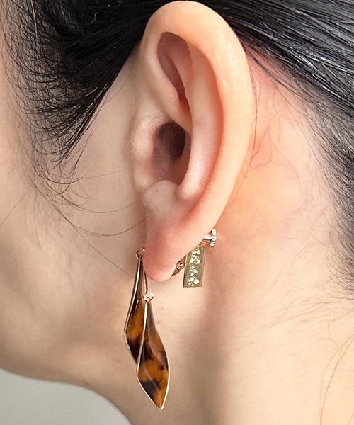 The Rule(ザルール)の「The Rule ザルール:Leaf double hook pierced earring:2連リーフ イヤリング(イヤリング・レディース・ホワイト/グレー/クリア/ブラウン・FREE)」の15枚目の写真