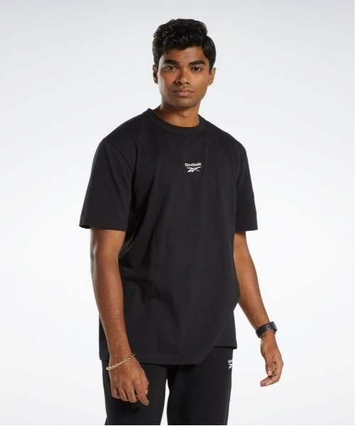 Reebok(リーボック)の「クラシックス スモール ベクター Tシャツ / Classics Small Vector T-Shirt(Tシャツ/カットソー・メンズ・グリーン/ホワイト/ブラック/ブルー/アイボリー/ネイビー/ブラック系その他/ブラウン・XXX-LARGE/XX-LARGE/X-SMALL/LARGE/SMALL/MEDIUM/X-LARGE)」の5枚目の写真