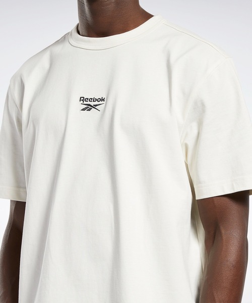 Reebok(リーボック)の「クラシックス スモール ベクター Tシャツ / Classics Small Vector T-Shirt(Tシャツ/カットソー・メンズ・グリーン/ホワイト/ブラック/ブルー/アイボリー/ネイビー/ブラック系その他/ブラウン・XXX-LARGE/XX-LARGE/X-SMALL/LARGE/SMALL/MEDIUM/X-LARGE)」の10枚目の写真