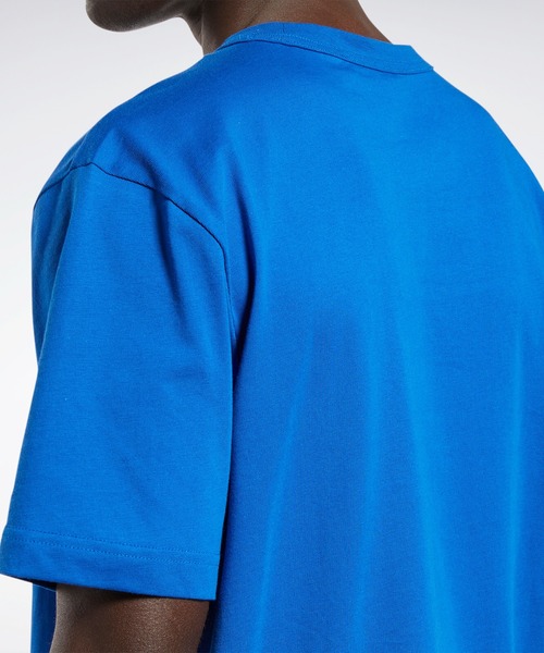 Reebok(リーボック)の「クラシックス スモール ベクター Tシャツ / Classics Small Vector T-Shirt(Tシャツ/カットソー・メンズ・グリーン/ホワイト/ブラック/ブルー/アイボリー/ネイビー/ブラック系その他/ブラウン・XXX-LARGE/XX-LARGE/X-SMALL/LARGE/SMALL/MEDIUM/X-LARGE)」の17枚目の写真