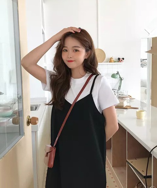 Auntie Rosa(アンティローザ)の「シンプルキャミワンピース(ワンピース・レディース・ブラック・FREE)」の4枚目の写真