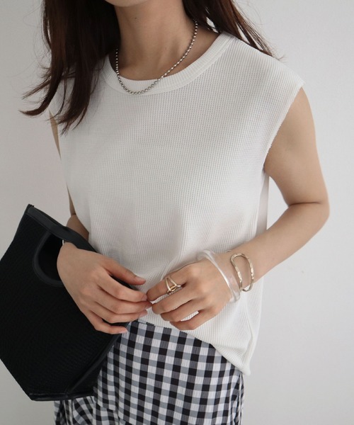 KOBE LETTUCE（コウベレタス）の「ワッフルフレンチスリーブカットソー（Tシャツ/カットソー・レディース・ブルー系/ホワイト/ブラック/グレイッシュベージュ/カーキ・L/M）」の2枚目の写真