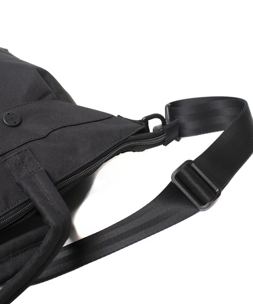 NOTIVE/CANTERA（ノーティブカンテラ）の「[NOTIVE/CANTERA] Helmet bag BUTLER（トートバッグ・メンズ・ブラック/グレー・ONE SIZE）」の6枚目の写真