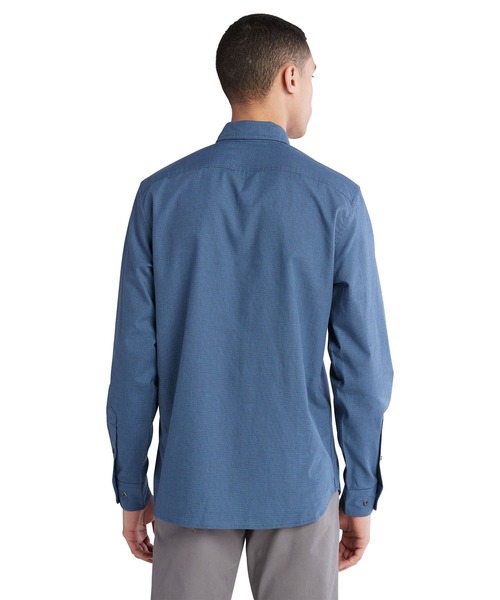 Timberland（ティンバーランド）の「メンズ サトルチェック ライトウェイト フランネル シャツ（シャツ/ブラウス・メンズ・オフホワイト/ダークブルー・SMALL/MEDIUM/LARGE/X-LARGE/XX-LARGE）」の4枚目の写真