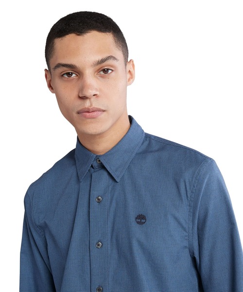 Timberland（ティンバーランド）の「メンズ サトルチェック ライトウェイト フランネル シャツ（シャツ/ブラウス・メンズ・オフホワイト/ダークブルー・SMALL/MEDIUM/LARGE/X-LARGE/XX-LARGE）」の7枚目の写真