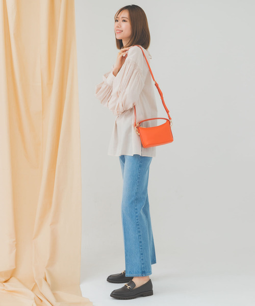 RODE SKO（ロデスコ）の「ひねり金具ハンドルショルダー（ショルダーバッグ・レディース・ブラック/オフホワイト/オレンジ・ONE）」の10枚目の写真
