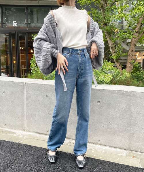 MAJESTIC LEGON（マジェスティックレゴン）の「ショートケーブルボレロ（カーディガン/ボレロ・レディース・ブラック/グレー/アイボリー/ピンクベージュ・MEDIUM）」の5枚目の写真