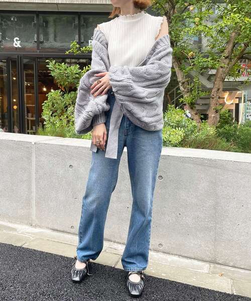 MAJESTIC LEGON（マジェスティックレゴン）の「ショートケーブルボレロ（カーディガン/ボレロ・レディース・ブラック/グレー/アイボリー/ピンクベージュ・MEDIUM）」の6枚目の写真