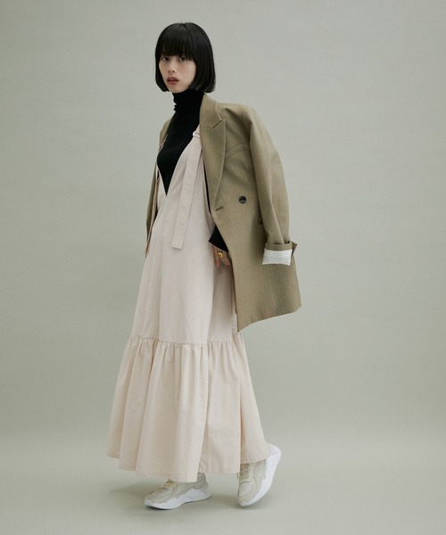 ADAM ET ROPE'（アダムエロペ）の「【WEB限定(一部店舗展開あり)】オーバーオールジャンパースカート（ジャンパースカート・レディース・ブラック/オフホワイト・FREE）」の22枚目の写真