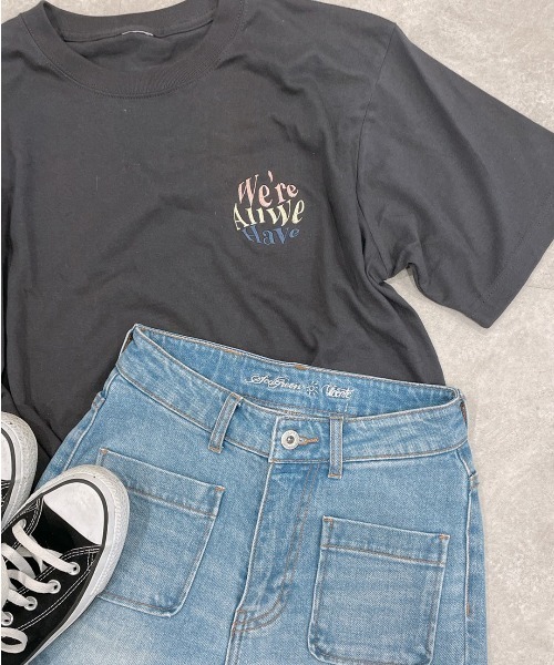 Vicente（ヴィセンテ）の「We’re all we have cotton tee（Tシャツ/カットソー・レディース・ホワイト/ブラック・FREE）」の11枚目の写真