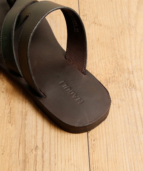 MADULI(マドゥリ)の「MADULI マドゥリ / THIN STRAP LEATHER TONG SANDAL FALT SOLE シンストラップレザートングサンダル フラットソール / M217008S(サンダル・メンズ・ブラック/ダークブラウン/オリーブ・44/40/42)」の6枚目の写真
