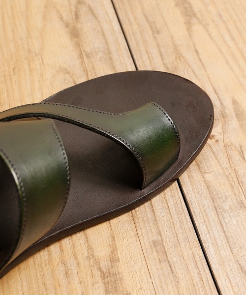 MADULI(マドゥリ)の「MADULI マドゥリ / THIN STRAP LEATHER TONG SANDAL FALT SOLE シンストラップレザートングサンダル フラットソール / M217008S(サンダル・メンズ・ブラック/ダークブラウン/オリーブ・44/40/42)」の8枚目の写真