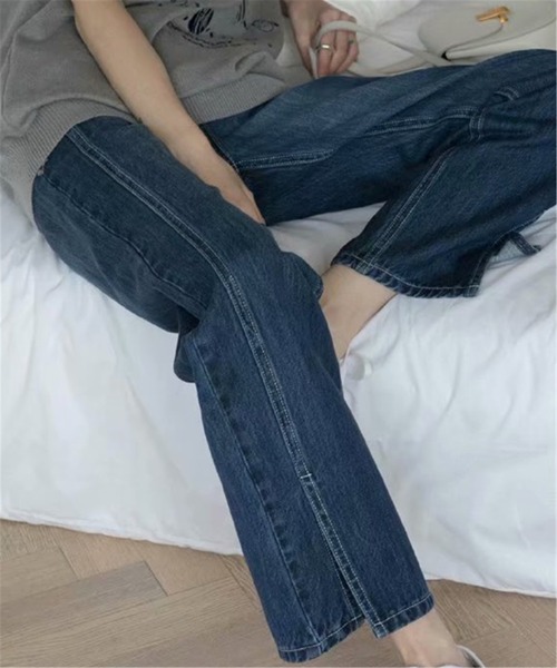 MAISON DE THERESE(メゾン ド テレーズ)の「ハイウエスト スリットデニムパンツ(デニムパンツ・レディース・ブラック/ブルー・M)」の1枚目の写真