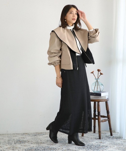 Bou Jeloud(ブージュルード)の「リバーシブルフリルカラーブルゾン(ブルゾン・レディース・ブラック/パープル・38)」の8枚目の写真