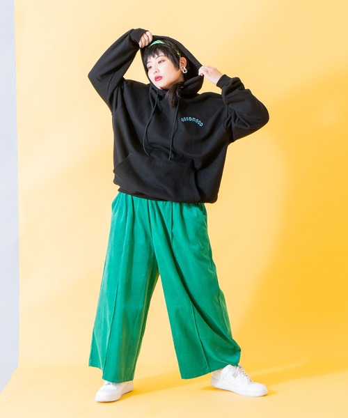 PUNYUS（プニュズ）の「GOODMOODパーカー（パーカー・レディース・ホワイト/ブラック/ブルー・4/3）」の7枚目の写真