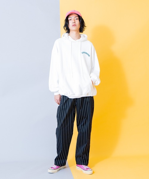 PUNYUS（プニュズ）の「GOODMOODパーカー（パーカー・レディース・ホワイト/ブラック/ブルー・4/3）」の18枚目の写真