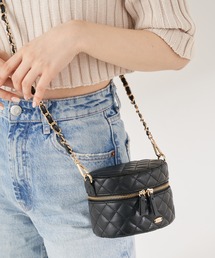 Chico | 【新色追加】キルティングチェーンバニティーバック(ショルダーバッグ)