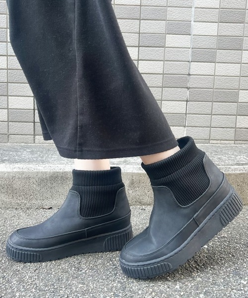 Sugar Sugar（シュガーシュガー）の「【SUGAR SUGAR シュガーシュガー】リブニットソックスブーツ（ブーツ・レディース・グレー/ブラウン系その他/ブラック・S/M/L/LL）」の2枚目の写真