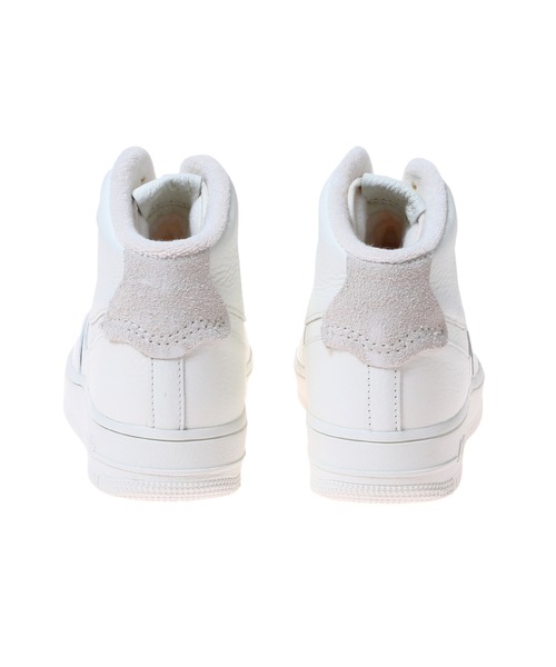 NIKE(ナイキ)の「NIKE WMNS AF1 SCULPT DC3590-102(スニーカー・レディース・ホワイト・23.5㎝/24㎝/24.5㎝/27cm/27.5cm/28cm/28.5cm/29cm/25cm/23cm)」の7枚目の写真