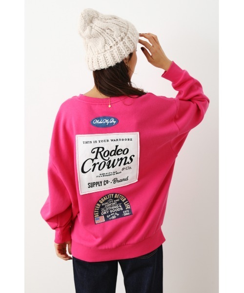 RODEO CROWNS WIDE BOWL（ロデオクラウンズワイドボウル）の「LOGO MANY PATCHESスウェット（スウェット・レディース・ピンク/グリーン/グレー×ホワイト/ブラック・FREE）」の4枚目の写真