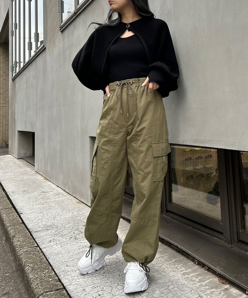 INGNI（イング）の「ドローコードカーゴパンツ（カーゴパンツ・レディース・ブラック/カーキ/アイボリー・FREE）」の20枚目の写真