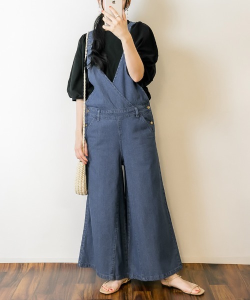 atONE（アットワン）の「atONE カシュクールデニムサロペット（サロペット/オーバーオール・レディース・ブルー/ワンウォッシュ・M/LL/4L/3L/L）」の6枚目の写真