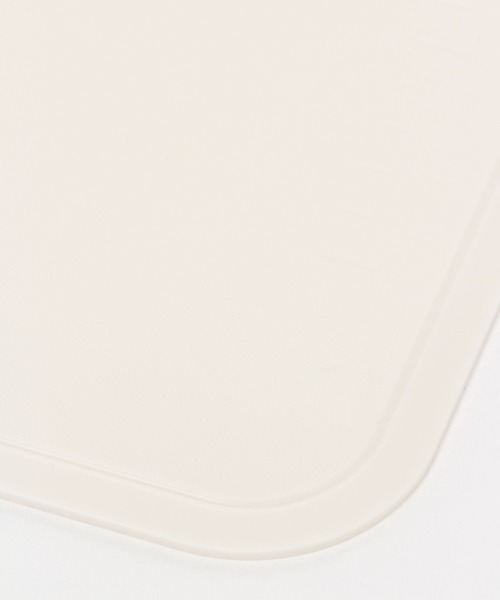 LAKOLE（ラコレ）の「【抗菌】シートまな板 / 176837（キッチンツール・レディース・アイボリー/チャコール/グレー・FREE）」の7枚目の写真