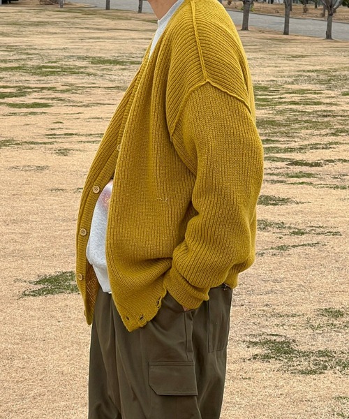 kutir（クティール）の「ビックシルエットダメージニットカーディガン（カーディガン/ボレロ・メンズ・ブルー/ブラック/チャコール/マスタード・MEDIUM/LARGE）」の17枚目の写真