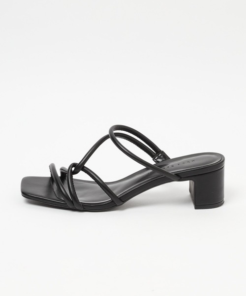 LOWRYS FARM（ローリーズファーム）の「ラインクロスヒールサンダル　190690（スリッポン・レディース・ブラック/オレンジ/グリーン/アイボリー・MEDIUM/LARGE）」の10枚目の写真