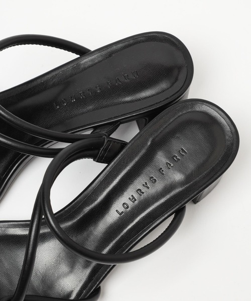 LOWRYS FARM（ローリーズファーム）の「ラインクロスヒールサンダル　190690（スリッポン・レディース・ブラック/オレンジ/グリーン/アイボリー・MEDIUM/LARGE）」の11枚目の写真