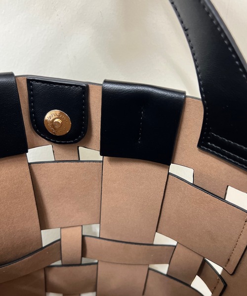 PAPILLONNER（パピヨネ）の「ランダムメッシュトート/PAPILLONNER/パピヨネ（トートバッグ・レディース・ブラック/グレイッシュベージュ・FREE）」の17枚目の写真