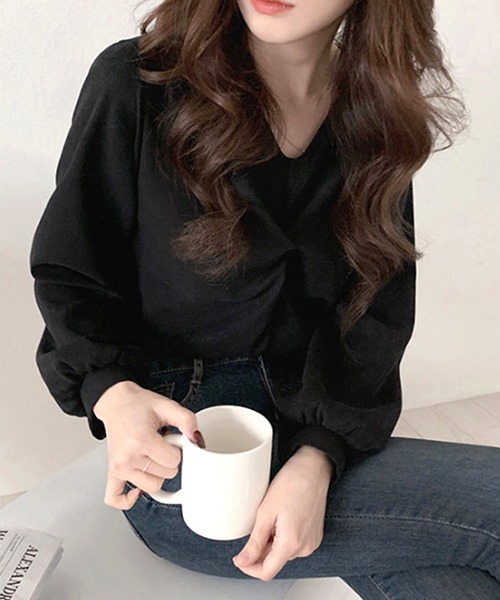 Amulet(アミュレット)の「Vネックツイストブラウス(シャツ/ブラウス・レディース・ブルー/ブラック・M/L/XL)」の11枚目の写真