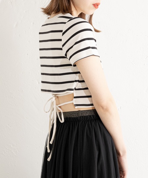 Chico(チコ)の「ウエストリボンロゴ刺繍チビT(Tシャツ/カットソー・レディース・ホワイト/ブラック/ピンク/ホワイト系その他2/ブラウン・FREE)」の18枚目の写真