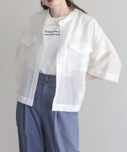 fredy emue（フレディエミュ）の「半袖シアーシャツブルゾン（シャツ/ブラウス・レディース・オフホワイト/チャコールグレー/ブルー系その他・38）」の9枚目の写真