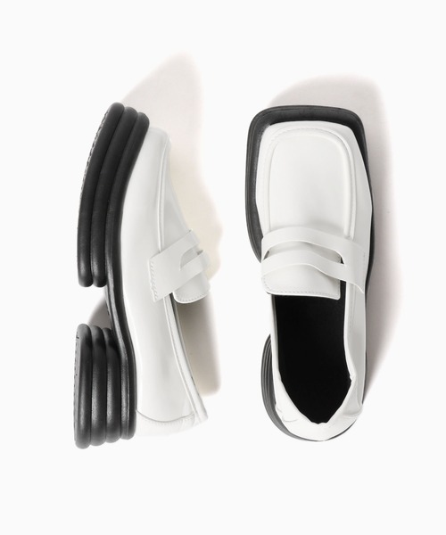 Chick（チック）の「スクエアトゥチャンキーソールローファー（ローファー・レディース・ホワイト/ブラック・36/38/40）」の20枚目の写真