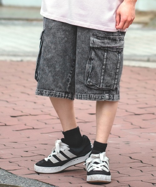 improves(インプローブス)の「ケミカルウオッシュ ワイド カーゴショートパン(デニムパンツ・メンズ・ネイビー/ブラック・MEDIUM/LARGE)」の6枚目の写真