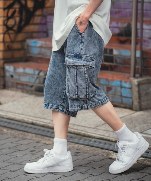 improves(インプローブス)の「ケミカルウオッシュ ワイド カーゴショートパン(デニムパンツ・メンズ・ネイビー/ブラック・MEDIUM/LARGE)」の12枚目の写真