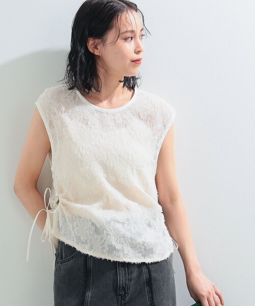 Ray BEAMS(レイビームス)の「Ray BEAMS / ジャカード カットアウト ノースリーブ トップス(シャツ/ブラウス・レディース・ブラック/ホワイト系その他6・ONE SIZE)」の22枚目の写真