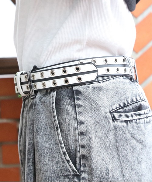 ８(eight)（エイト）の「ラインスタッズベルト（ベルト・メンズ・レッド系その他/ホワイト系その他/ブラック系その他・FREE）」の6枚目の写真