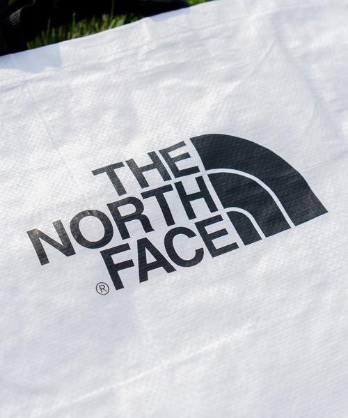 THE NORTH FACE(ザノースフェイス)の「【THE NORTH FACE/ザノースフェイス】SHOPPER BAG L ショッパーバッグ トートバッグ(エコバッグ/サブバッグ・メンズ・ホワイト・FREE)」の16枚目の写真