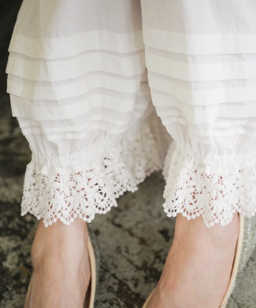 osharewalker（オシャレウォーカー）の「【廃盤】『裾レースドロワーズペチパンツ』（その他パンツ・レディース・オフホワイト/ブラック/ベージュ・FREE）」の5枚目の写真