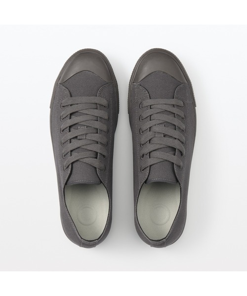 無印良品(ムジルシリョウヒン)の「紳士 疲れにくい 撥水スニーカー(スニーカー・メンズ・オフホワイト/チャコールグレー/ブラック/ライトパープル/ブルー系1/キナリ/バーガンディー・26.5cm/25.5cm/27.5cm/27.0cm/29.0cm/26.0cm/28.0cm/28.5cm)」の18枚目の写真