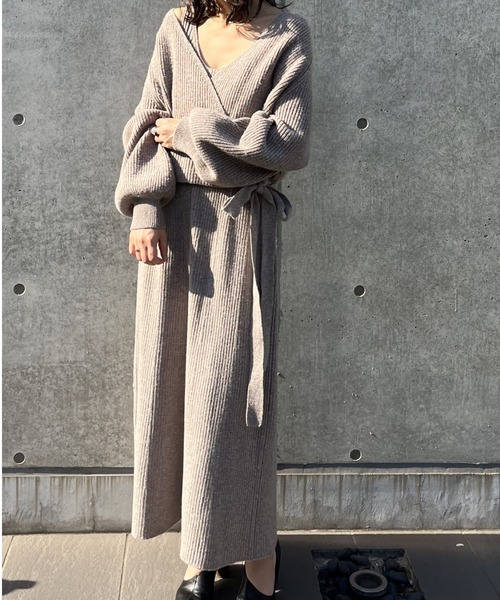 CASA FLINE（カーサフライン）の「カシュクールカーディガンセットドレス（ワンピース・レディース・チャコールグレー/ライトグレー/ベージュ/ブラウン・FREE）」の21枚目の写真