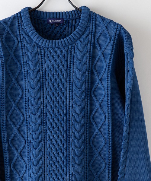 Blue Standard (ブルースタンダード)の「【BLUE STANDARD/ブルースタンダード】 軽量ウォッシャブルアランクルー アンチピリング アラン柄 イージーケア(ニット/セーター・メンズ・ブルー/ブルーグレー/ネイビー/ブラック/オフホワイト/杢グレー・X-LARGE/MEDIUM/SMALL/LARGE)」の1枚目の写真