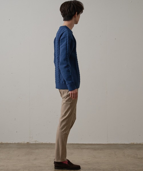 Blue Standard (ブルースタンダード)の「【BLUE STANDARD/ブルースタンダード】 軽量ウォッシャブルアランクルー アンチピリング アラン柄 イージーケア(ニット/セーター・メンズ・ブルー/ブルーグレー/ネイビー/ブラック/オフホワイト/杢グレー・X-LARGE/MEDIUM/SMALL/LARGE)」の19枚目の写真